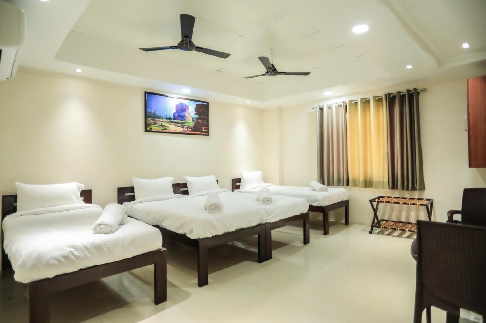 Pretty Garden View Apartment 3Bhk Furnished Flat Near Kashi Vishwanath Temple Varanasi Dış mekan fotoğraf