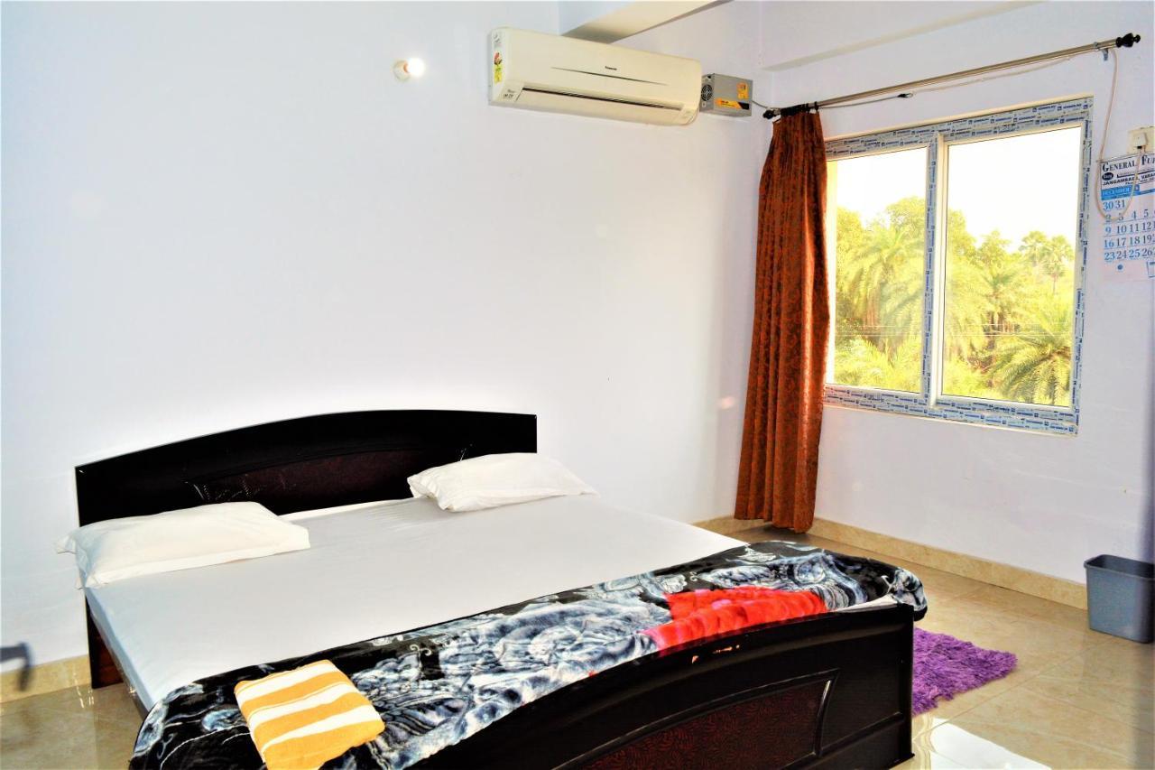 Pretty Garden View Apartment 3Bhk Furnished Flat Near Kashi Vishwanath Temple Varanasi Dış mekan fotoğraf