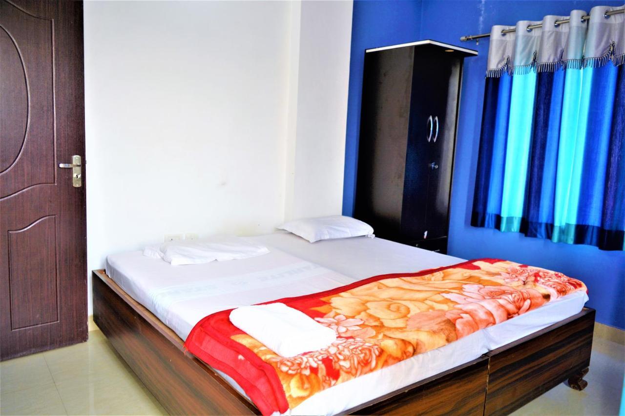 Pretty Garden View Apartment 3Bhk Furnished Flat Near Kashi Vishwanath Temple Varanasi Dış mekan fotoğraf